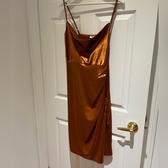 🧡Anthropologie Ruched Copper Satin Dress🧡 - Picture 6 of 6